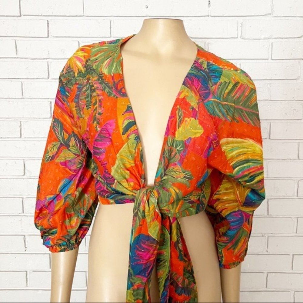 Farm Rio Women’s Red Urban Jungle V Neck Top - Size Small - Picture 12 of 13